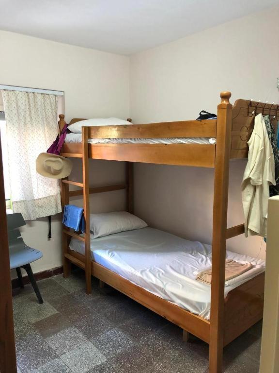 Royal 3 Hostel ティラナ エクステリア 写真